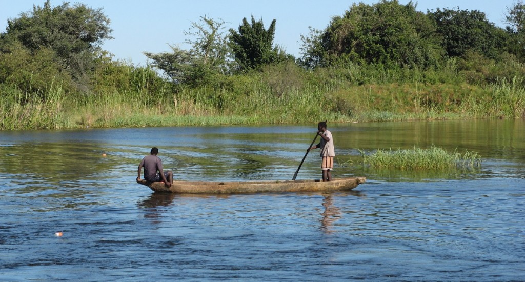 Canoe-botswana-wiki
